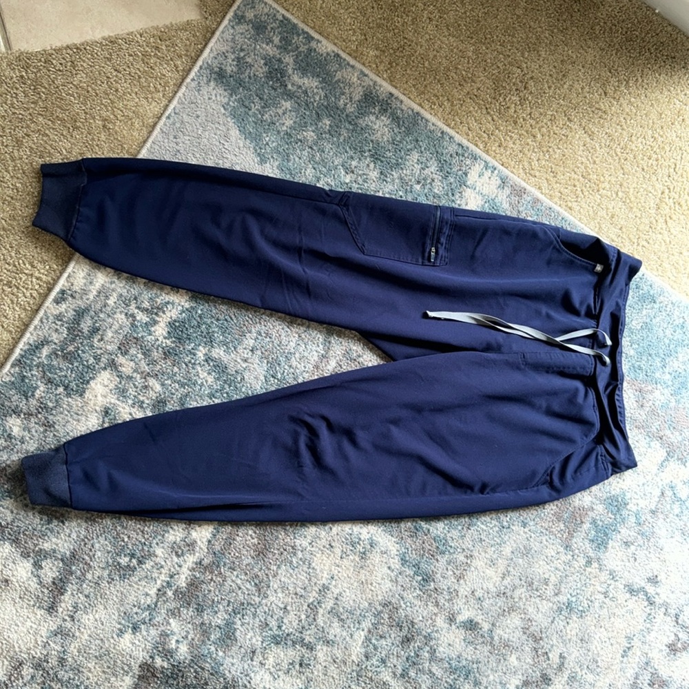 Figs Navy Zamora Jogger Pants Size L!